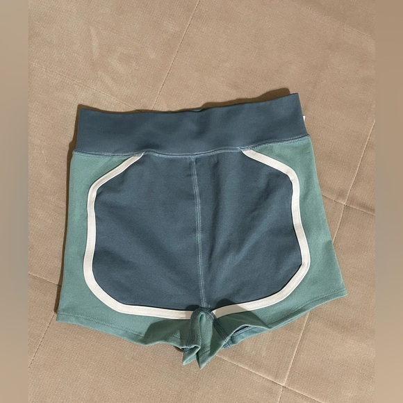 NWOT FP Movement There You Go Run Shorts (XS/S) - Picture 4 of 5